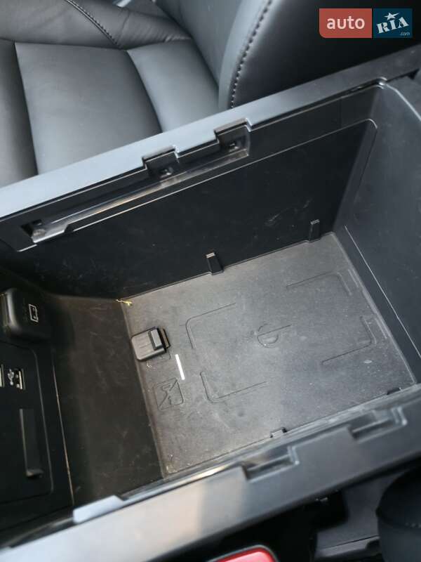 Седан Mazda 3 2023 в Полтаве