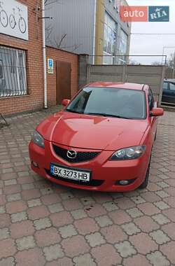 Седан Mazda 3 2006 в Апостоловому