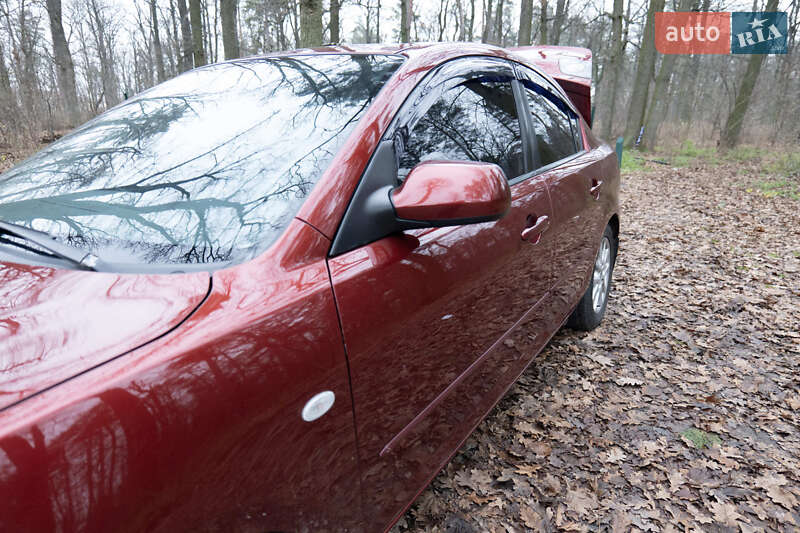 Седан Mazda 3 2008 в Києві
