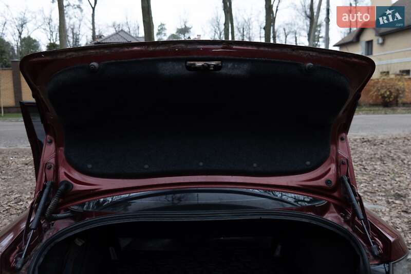 Седан Mazda 3 2008 в Києві