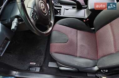 Седан Mazda 3 2006 в Ровно
