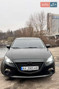 Хэтчбек Mazda 3 2015 в Киеве