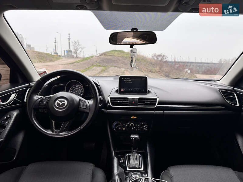 Хэтчбек Mazda 3 2015 в Киеве фото 8 Хэтчбек Mazda 3 2015 в Киеве