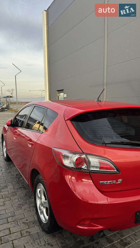 Хэтчбек Mazda 3 2011 в Хусте фото 7 Хэтчбек Mazda 3 2011 в Хусте