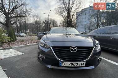 Седан Mazda 3 2014 в Полтаві