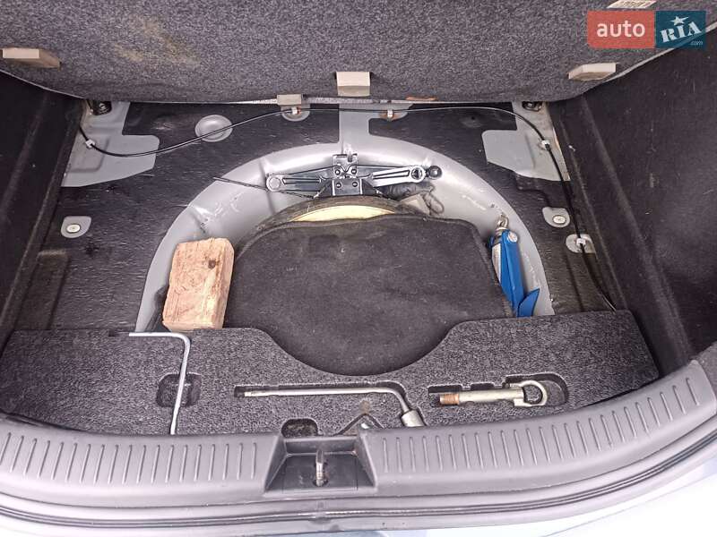 Хэтчбек Mazda 3 2007 в Южноукраинске фото 11 Хэтчбек Mazda 3 2007 в Южноукраинске