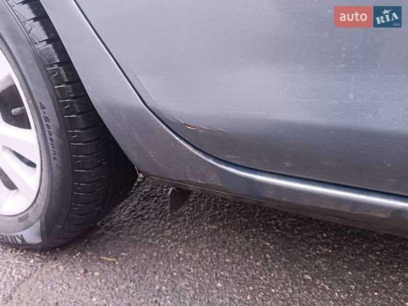 Хэтчбек Mazda 3 2007 в Южноукраинске фото 25 Хэтчбек Mazda 3 2007 в Южноукраинске