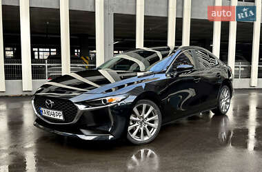 Седан Mazda 3 2019 в Києві