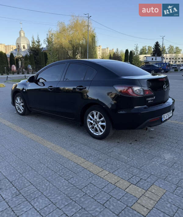 Седан Mazda 3 2009 в Бершаді