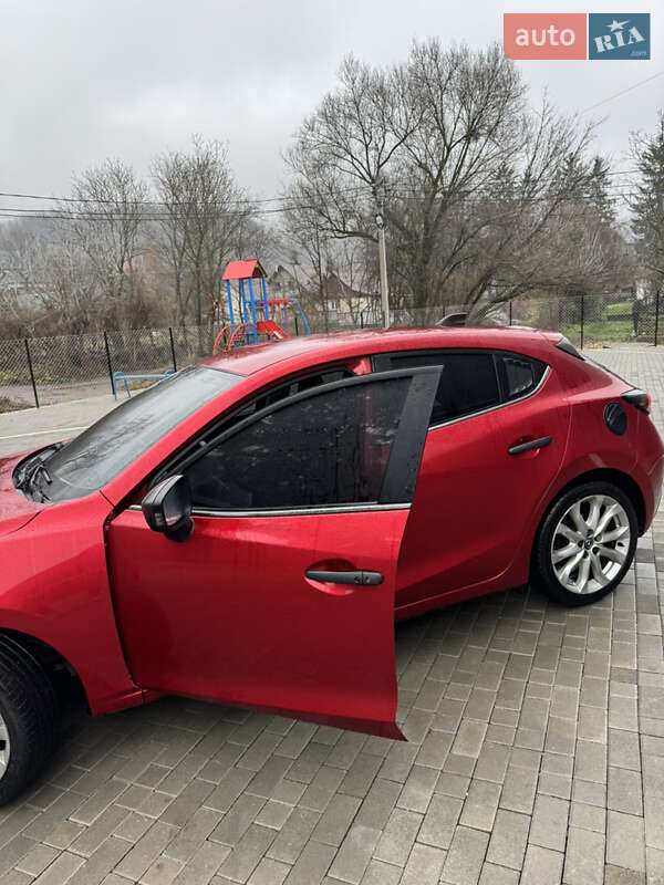Хетчбек Mazda 3 2014 в Кременці