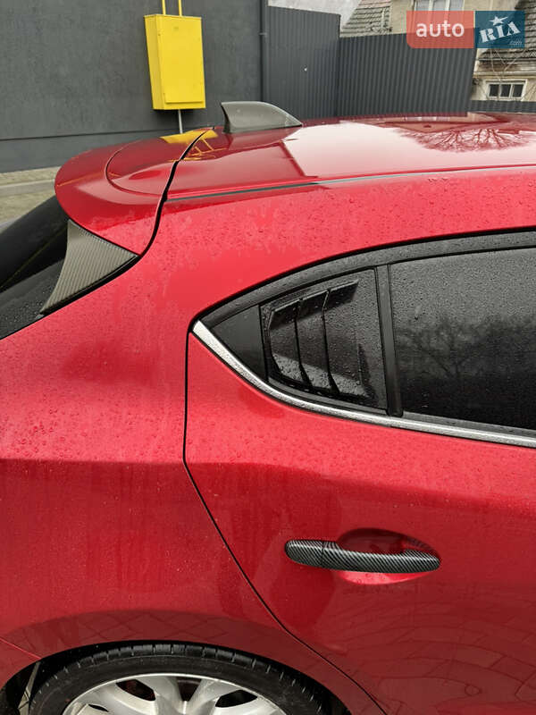 Хетчбек Mazda 3 2014 в Кременці