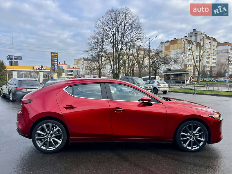 Хэтчбек Mazda 3 2019 в Киеве