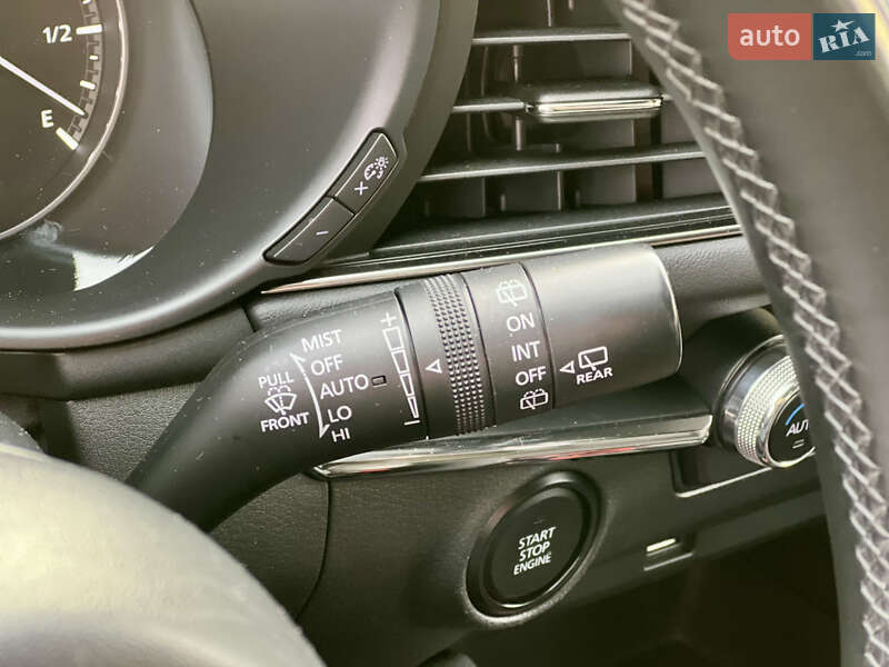 Хэтчбек Mazda 3 2019 в Киеве