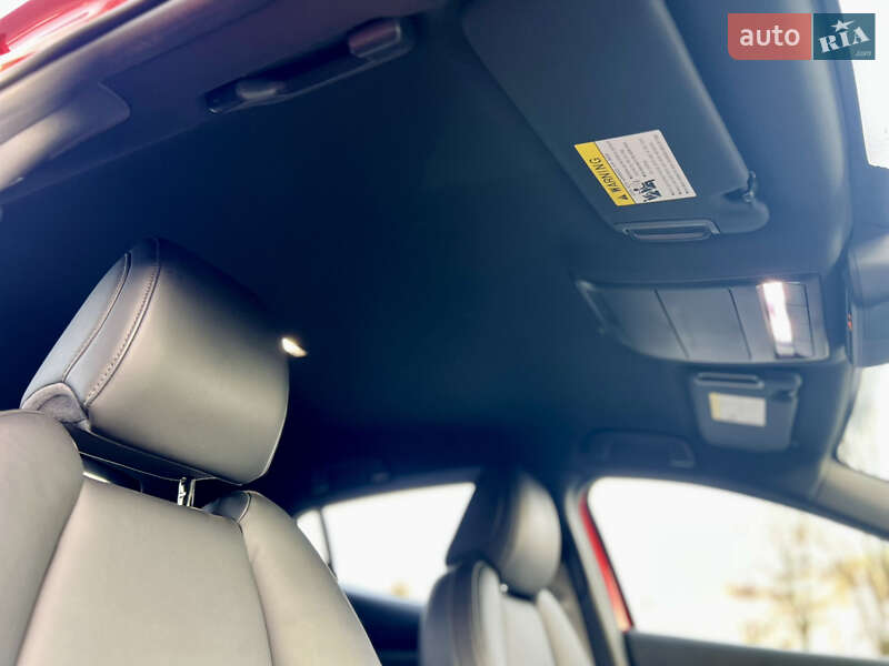 Хэтчбек Mazda 3 2019 в Киеве