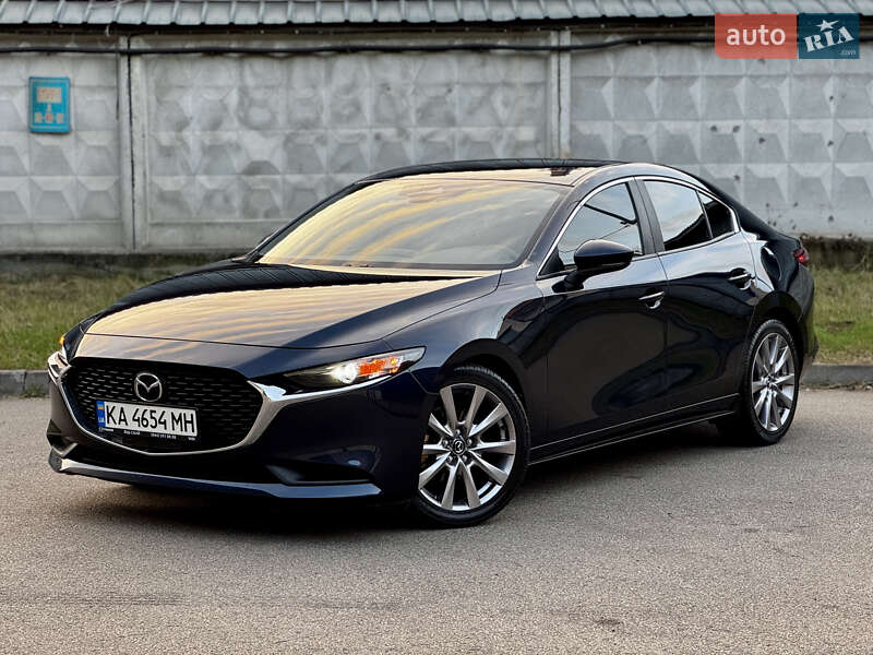 Седан Mazda 3 2020 в Киеве