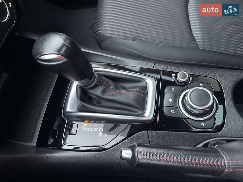 Седан Mazda 3 2016 в Кропивницком