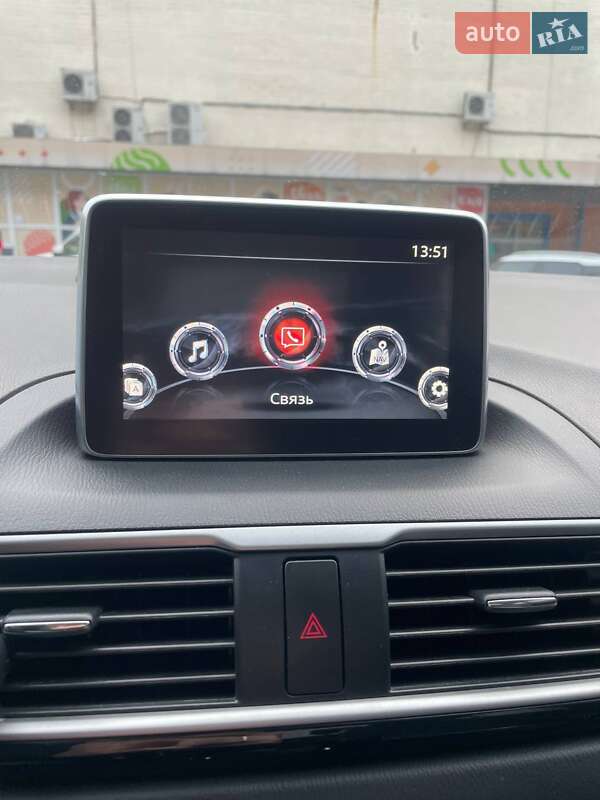 Седан Mazda 3 2014 в Киеве