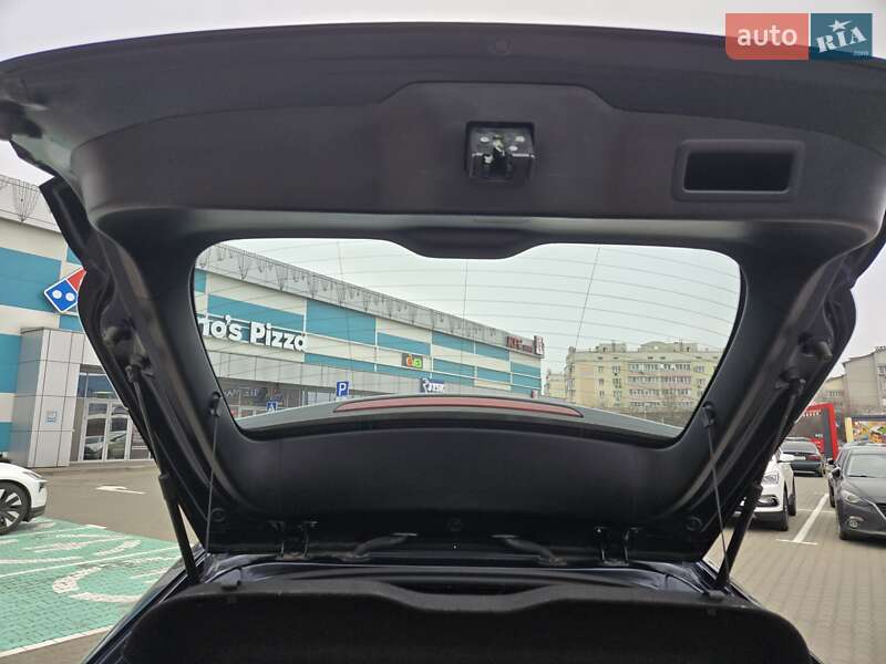 Хэтчбек Mazda 3 2022 в Киеве фото 17 Хэтчбек Mazda 3 2022 в Киеве