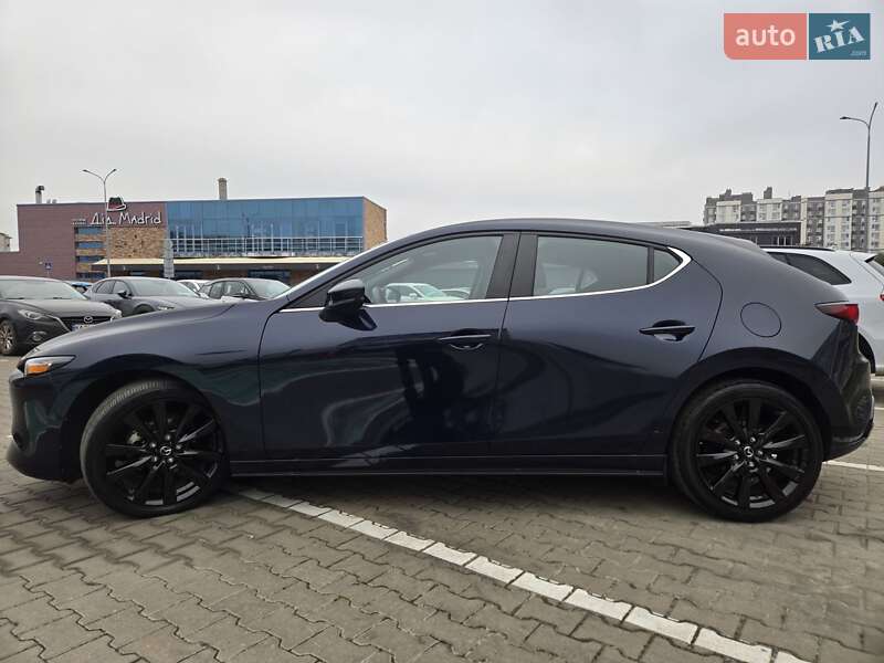 Хэтчбек Mazda 3 2022 в Киеве фото 3 Хэтчбек Mazda 3 2022 в Киеве