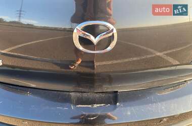 Седан Mazda 3 2010 в Ровно