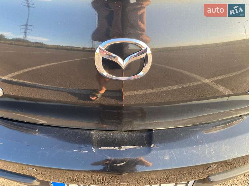 Седан Mazda 3 2010 в Ровно
