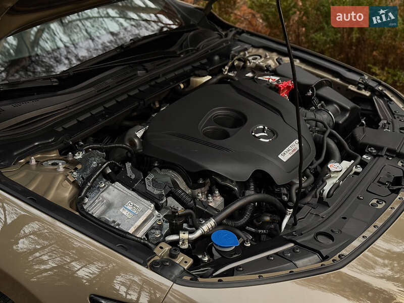 Хэтчбек Mazda 3 2024 в Днепре