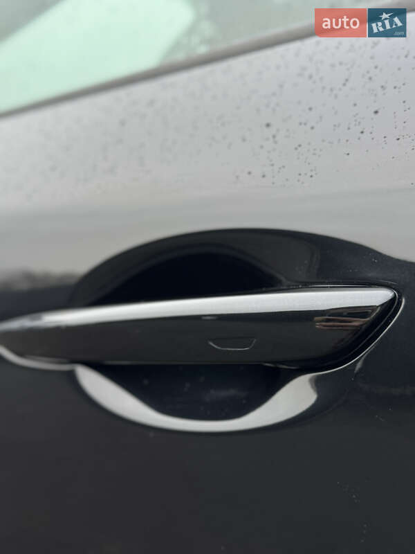 Седан Mazda 3 2023 в Киеве фото 16 Седан Mazda 3 2023 в Киеве