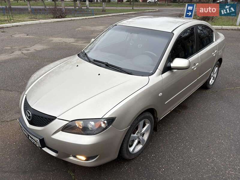 Седан Mazda 3 2005 в Николаеве