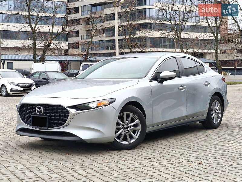 Седан Mazda 3 2019 в Днепре