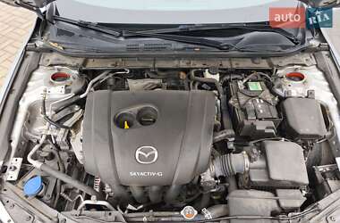 Седан Mazda 3 2019 в Днепре