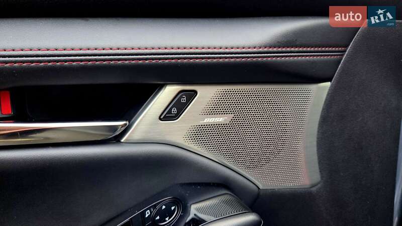 Седан Mazda 3 2023 в Киеве