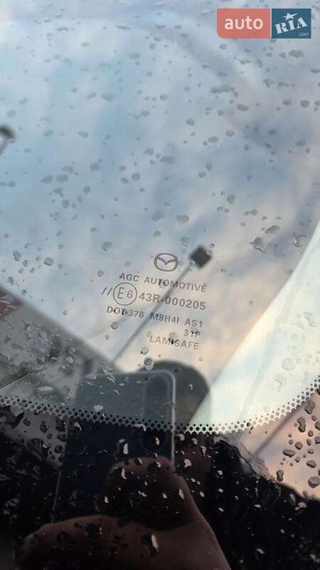 Седан Mazda 3 2023 в Киеве