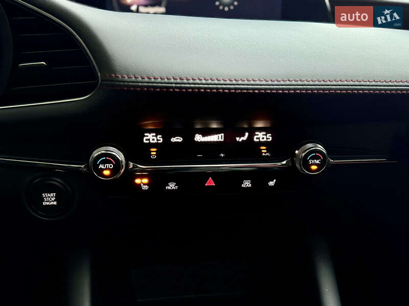 Седан Mazda 3 2023 в Киеве