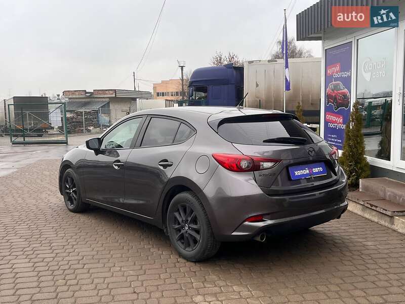 Хэтчбек Mazda 3 2018 в Львове фото 7 Хэтчбек Mazda 3 2018 в Львове