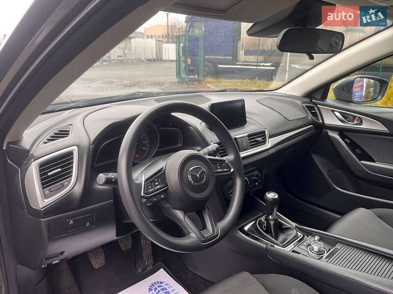 Хэтчбек Mazda 3 2018 в Львове фото 9 Хэтчбек Mazda 3 2018 в Львове