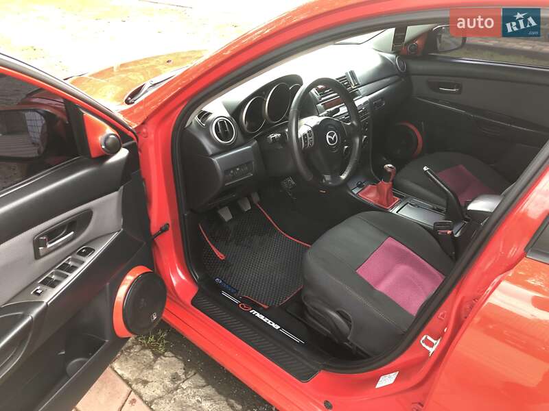Седан Mazda 3 2008 в Смоліному