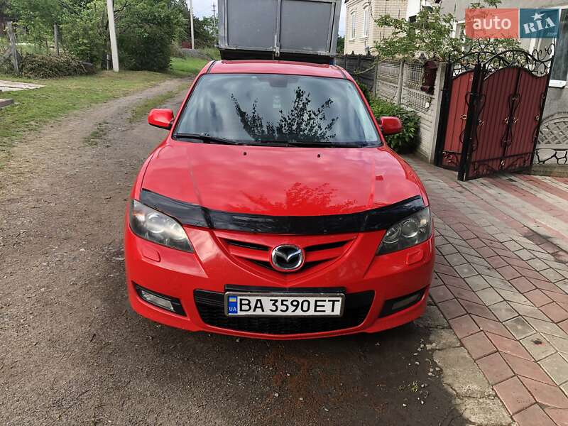 Седан Mazda 3 2008 в Смоліному