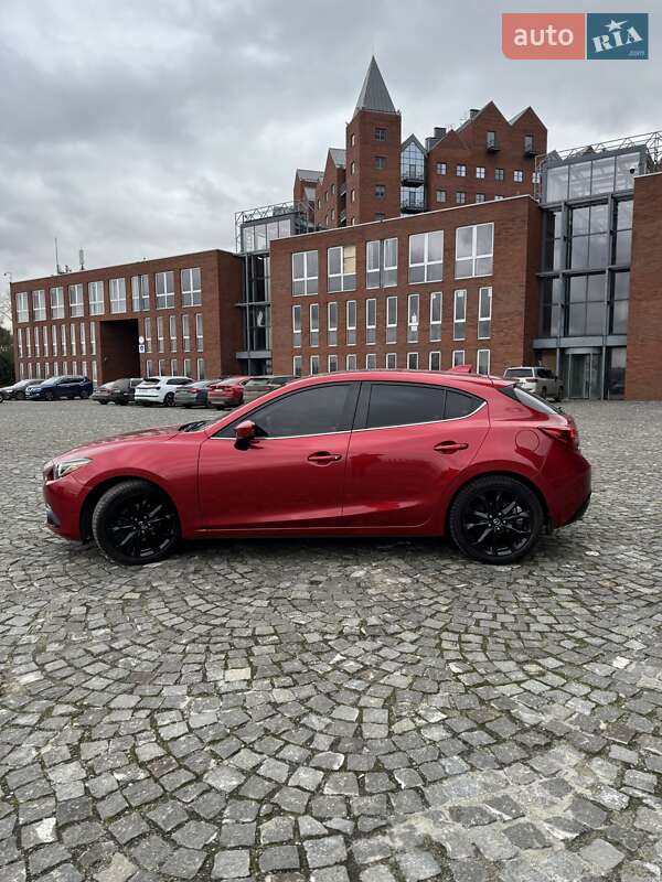 Хэтчбек Mazda 3 2013 в Днепре