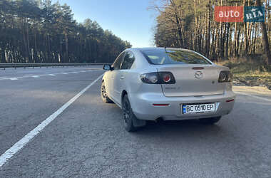 Седан Mazda 3 2007 в Буске