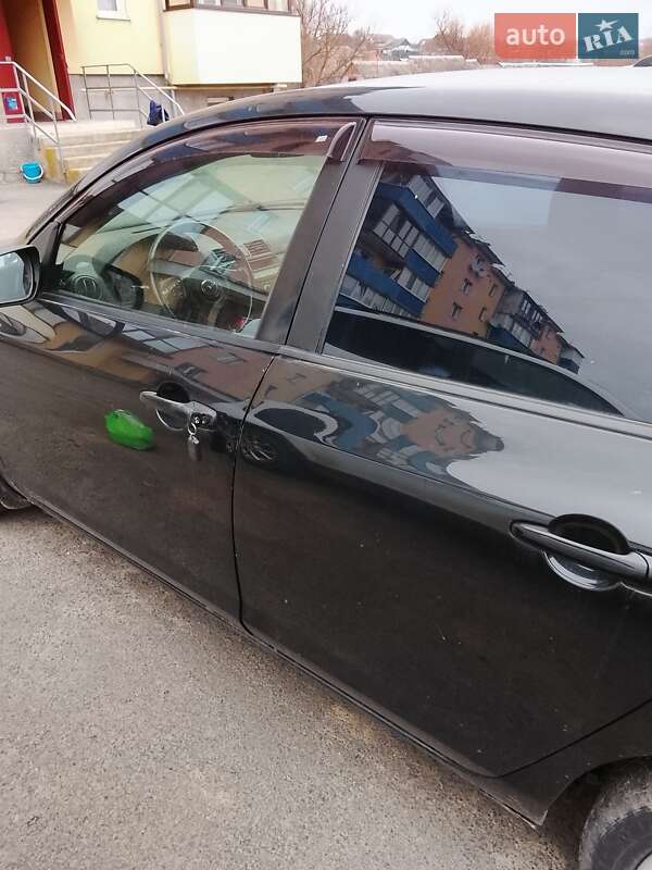 Хетчбек Mazda 3 2004 в Деражні фото 6 Хетчбек Mazda 3 2004 в Деражні