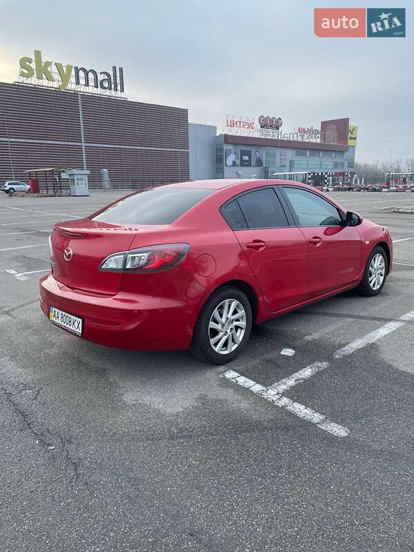 Седан Mazda 3 2011 в Києві