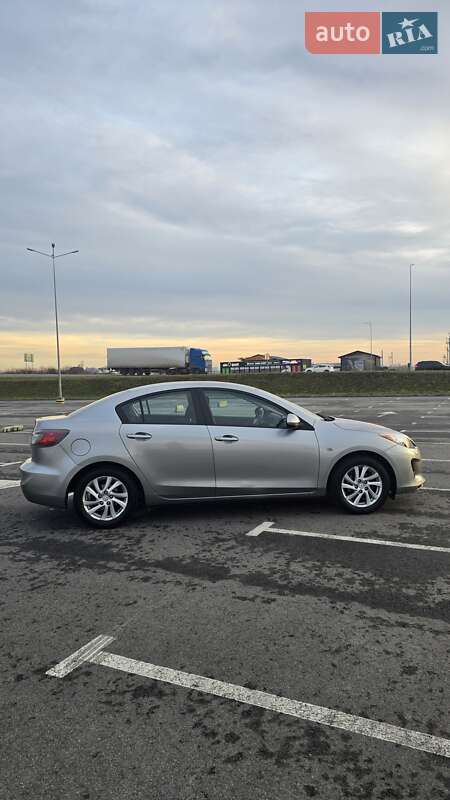Седан Mazda 3 2012 в Львове фото 8 Седан Mazda 3 2012 в Львове