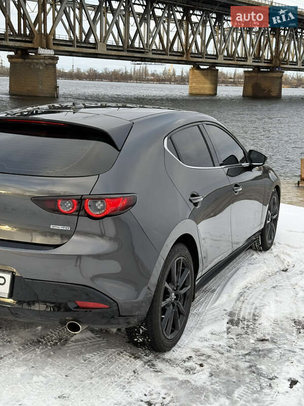 Хетчбек Mazda 3 2020 в Дніпрі
