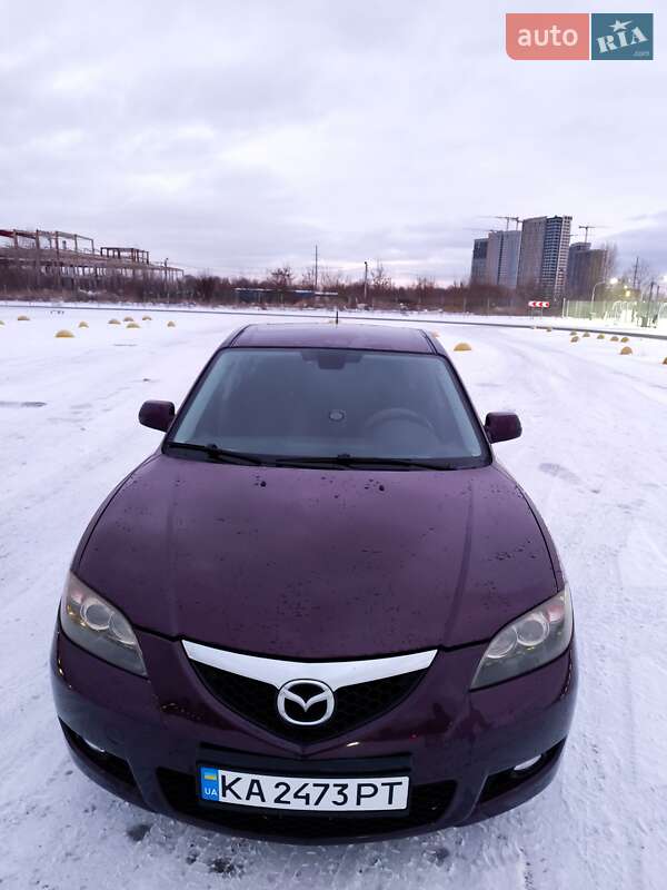 Седан Mazda 3 2007 в Киеве