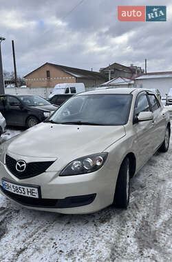 Хэтчбек Mazda 3 2006 в Подольске