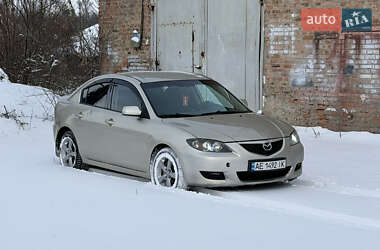 Седан Mazda 3 2004 в Золотоноше