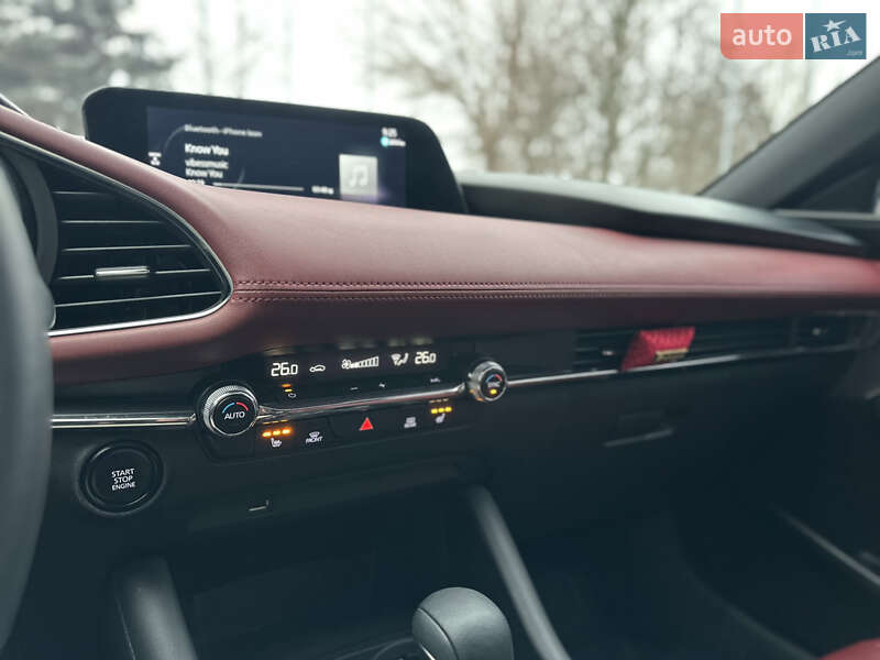 Хетчбек Mazda 3 2020 в Запоріжжі