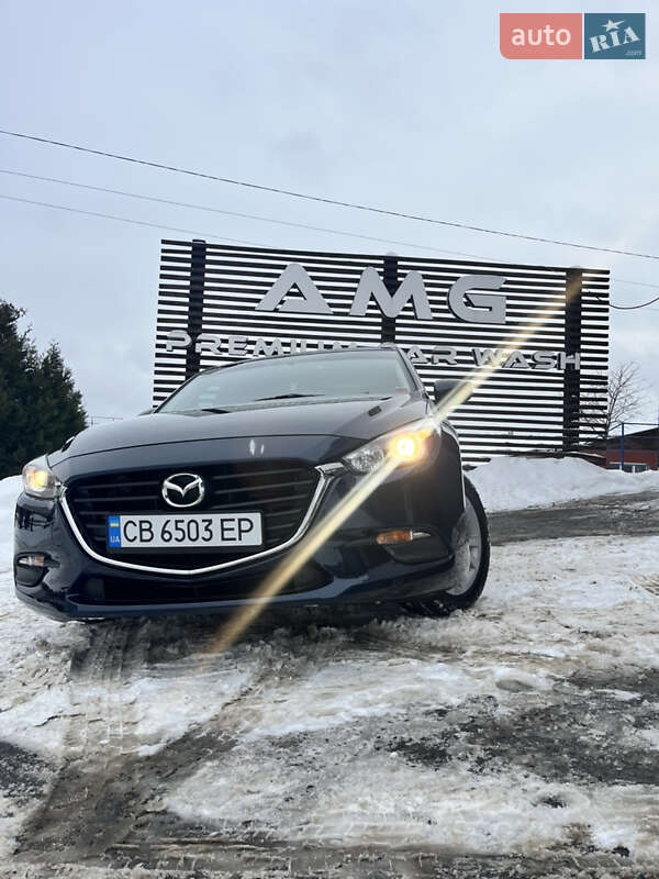Седан Mazda 3 2017 в Сумах