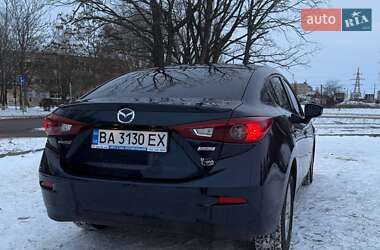Седан Mazda 3 2016 в Кропивницком