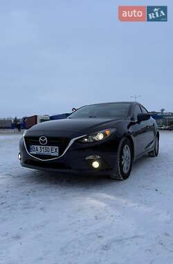 Седан Mazda 3 2016 в Кропивницком